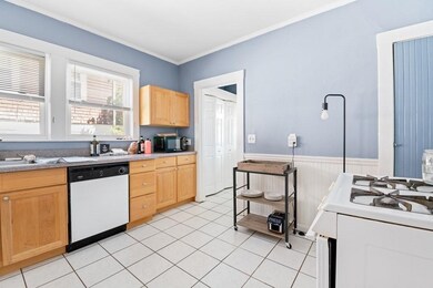 52-54 Spruce St, Watertown, MA 02472 - photo 5