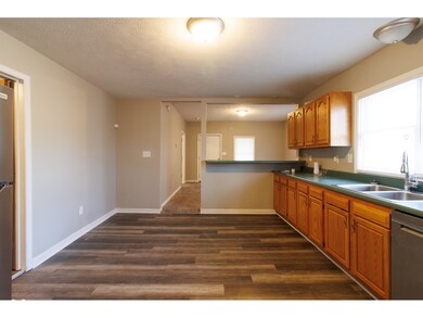 2622 Delaware St, Anderson, IN 46016 - photo 6