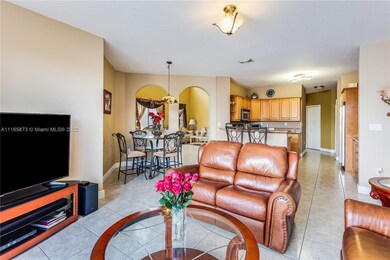 11353 NW 46th Ln, Doral, FL 33178 - photo 5