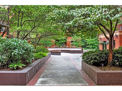 University Park unit 429, Portland, OR 97201 - photo 3