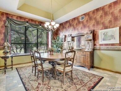 9536 Majestic Oak Cir, San Antonio, TX 78255 - photo 4