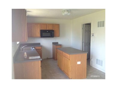 2677 Camelot Way, Greenwood, IN 46143 - photo 4