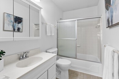 2123 Cliffhill Ln, Saint Paul, MN 55122 - photo 6