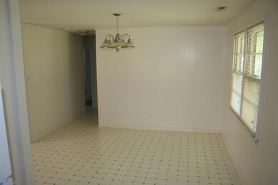 1010 Hendricks Ave, Jacksonville, NC 28540 - photo 4