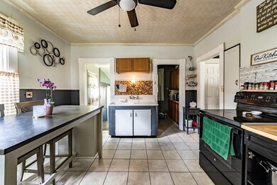 42 George St, West Springfield, MA 01089 - photo 6