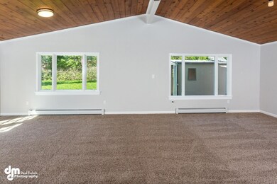 8. Family Room_DMD_4393-FULL