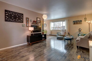 1811 State St, Anchorage, AK 99504 - photo 5