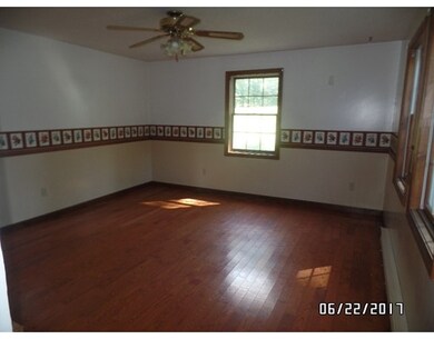 123 Dudley Rd, Oxford, MA 01540 - photo 4