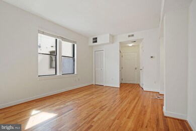 1827 Florida Ave NW unit 303, Washington, DC 20009 - photo 5