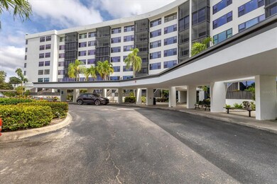 Harbor Towers Yacht & Racquet Club unit 420, Sarasota, FL 34242 - photo 4