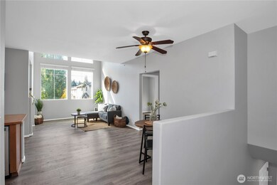 1975 Garry Oaks Ave unit C, Dupont, WA 98327 - photo 4