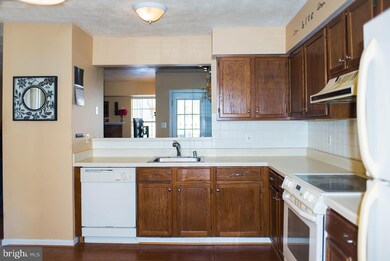 207 Wind Ridge Dr, Stafford, VA 22554 - photo 5