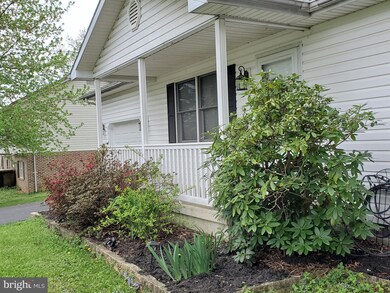 170 Morgan St, Inwood, WV 25428 - photo 7