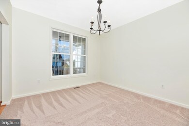 10213 Saddlebrooke Ln, Hagerstown, MD 21740 - photo 7