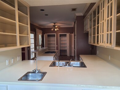 2127 Jamara Ln, Houston, TX 77077 - photo 4