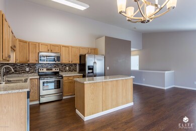 BRAND NEW APPLIANCES & MORE>>>