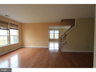 17 Hemingway Ln, Columbus, NJ 08022 - photo 6