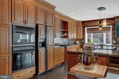 4 Crain Cir, Lemoyne, PA 17043 - photo 5