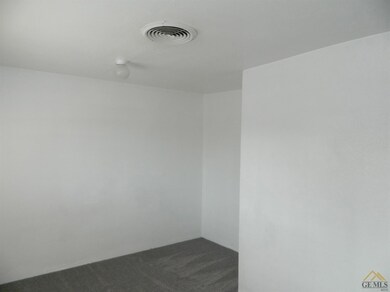 1521 D St, Wasco, CA 93280 - photo 6