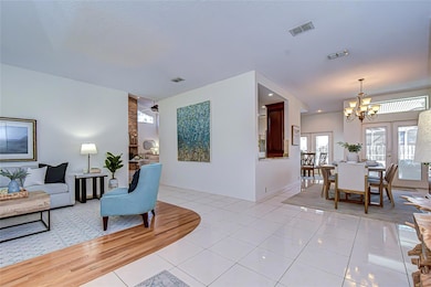 14101 Riverstone Dr, Tampa, FL 33624 - photo 5