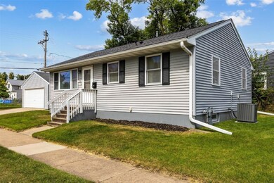 1000 I Ave NW, Cedar Rapids, IA 52405 - photo 3