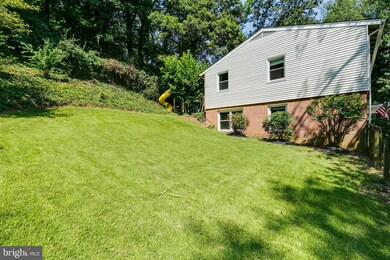 6606 Holford Ln, Springfield, VA 22152 - photo 3