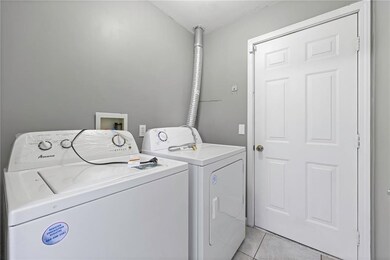 4616 N Hardesty Ave, Kansas City, MO 64117 - photo 6