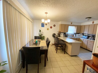 2408 Catalpa St, Waukegan, IL 60085 - photo 3