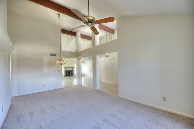 003_Living Room View