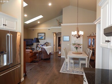 2025 Lakeland Way, Eugene, OR 97408 - photo 7