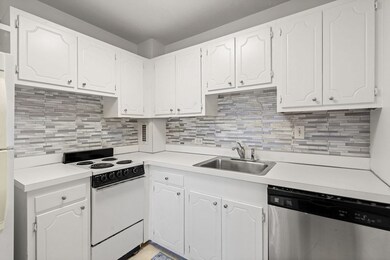 Winchester House Condominiums unit 501, Brookline, MA 02446 - photo 7