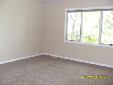 2711 Hampton Rd, Mishawaka, IN 46544 - photo 4