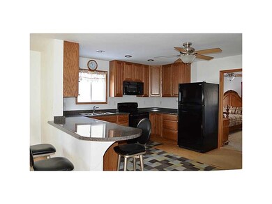 Kitchen. Lots of counter space! Recessed lighting!