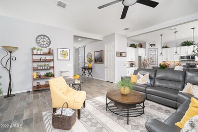 07_Living-Room_03