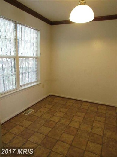 841 Nalley Rd, Hyattsville, MD 20785 - photo 7