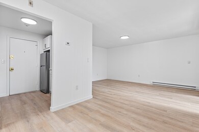 55 Broad St unit 2, Lynn, MA 01902 - photo 3