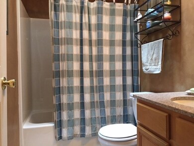 14 Hazel Bush Dr, Cranston, RI 02921 - photo 7