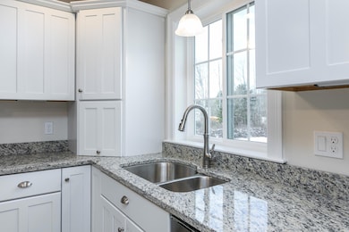 32 Carlisle Way unit 34, South Portland, ME 04106 - photo 7