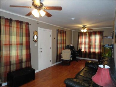 Living Room / Dining area