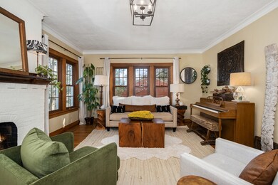 804 E Illinois St, Wheaton, IL 60187 - photo 3