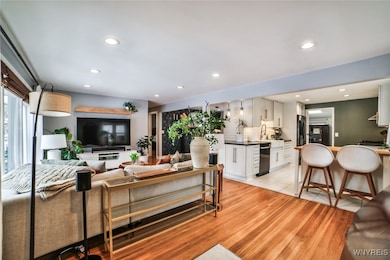 36 Kelvin Dr, Buffalo, NY 14223 - photo 5