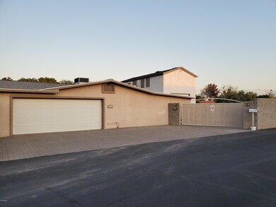 3325 E Mcdowell Rd, Mesa, AZ 85213 - photo 2
