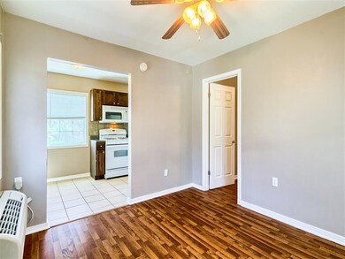 513 E 20th St unit 8, Houston, TX 77008 - photo 4