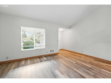 19875 SW Southview St, Beaverton, OR 97007 - photo 7