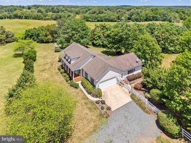 108 Battle Mountain Rd, Amissville, VA 20106 - photo 3