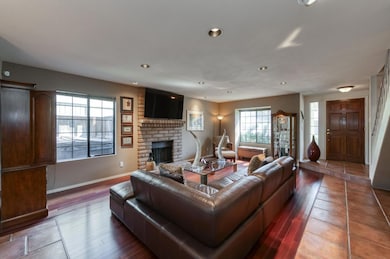 4860 N Woodrow Ave unit 119, Fresno, CA 93726 - photo 4