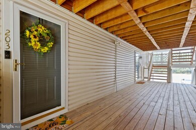 8115 Lacy Dr unit 203, Manassas, VA 20109 - photo 4