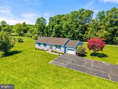 9788 Conde Rd, Marshall, VA 20115 - photo 2