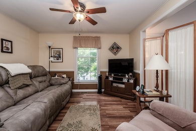 1041 Star Cir, Harrisonburg, VA 22801 - photo 6