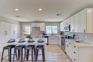 Gourgeous open kitchen